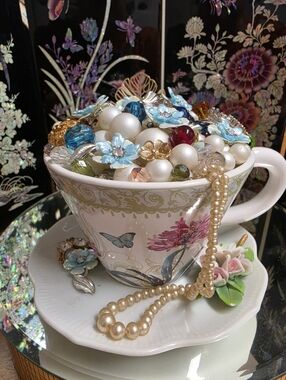 Hand Crafted Floral Tea Cup w Vintage Jewelry
